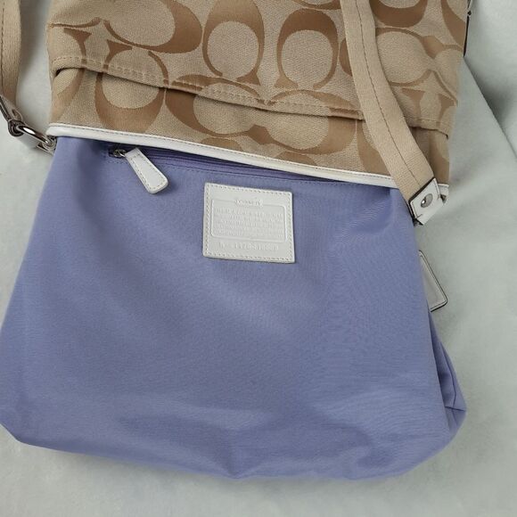 Coach Elegant Tan And White Signature Shoulder Bag - Picture 7 of 14